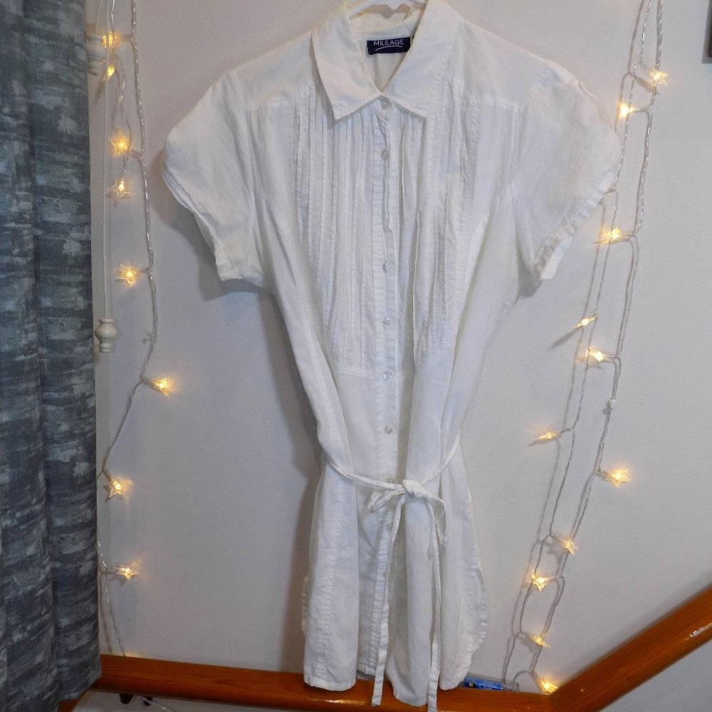 Mileage White Button Down Tunic Blouse